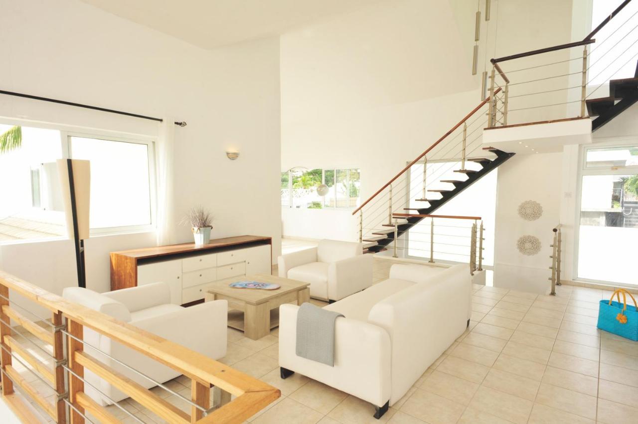 The Beach House - West Coast Mauritius Riviere Noire Exterior photo